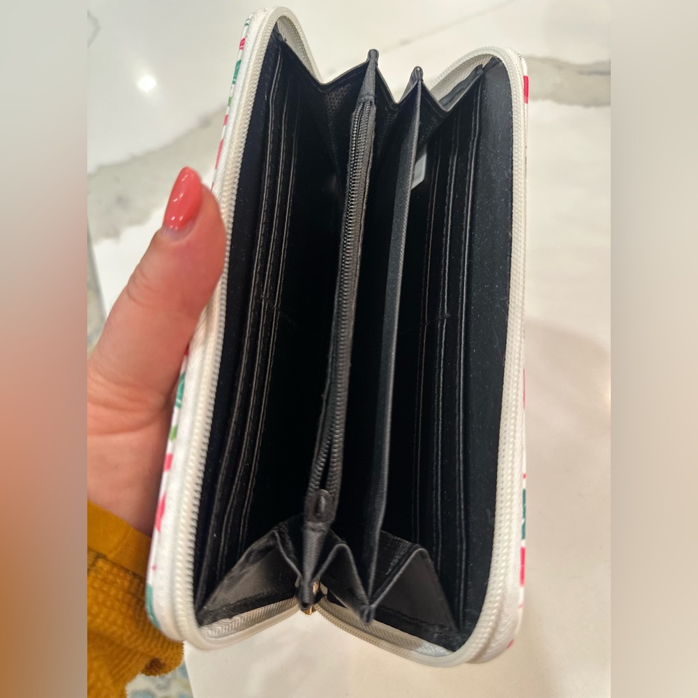 Wallet - Picture 5 of 5